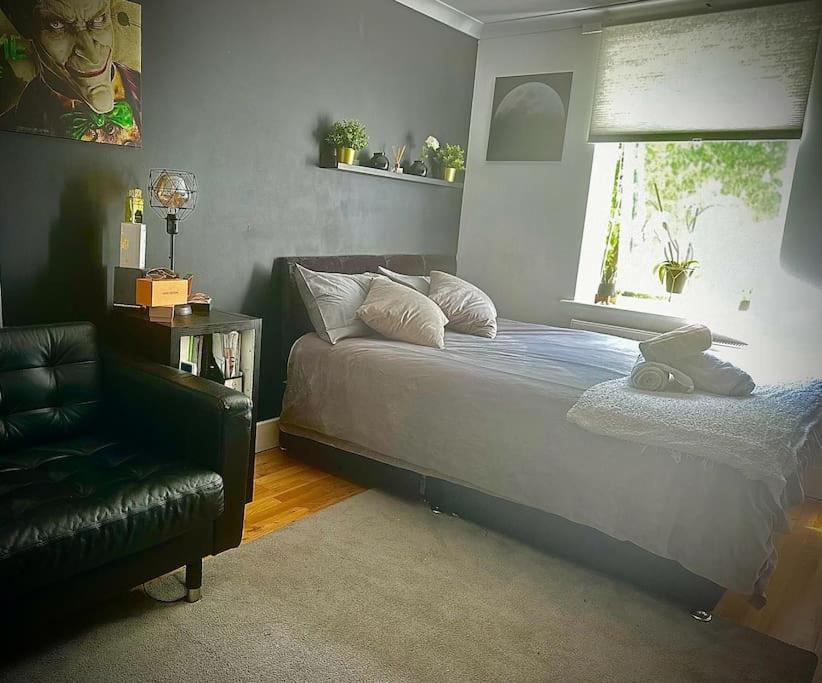 Stunning Luxury Croydon Apartment Gatwick Airport Close Purley Luaran gambar